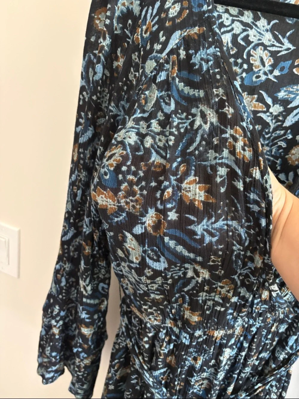 UO Floral Maxi Dress - Picture 14 of 16